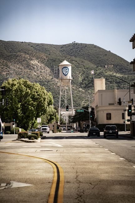 Judge pauses Paramount’s attempt to buy Warner Bros. Discovery