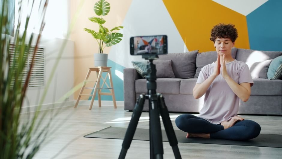 Synthesia’s AI training platform is moving beyond videos into live coaching