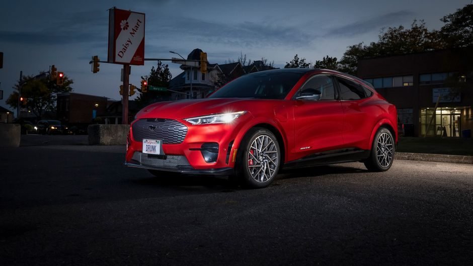 Ford picks Apple Maps for its next EV platform and updated BlueCruise