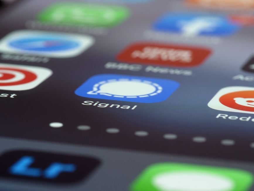 Reddit is testing a new way to watch — and listen to — its viral posts