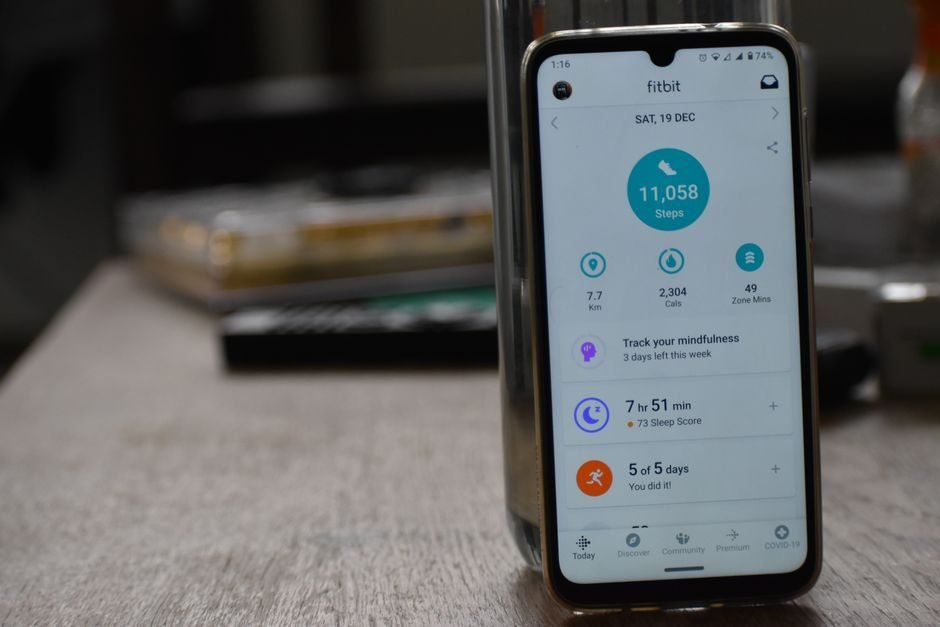 Your Fitbit data can now connect directly to Apple Health