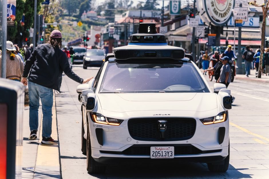 Waymo opens up robotaxi service in Dallas to everyone