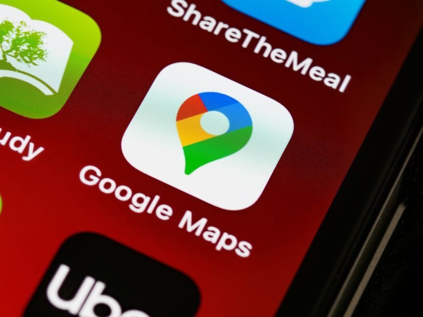 Google Maps adds agentic features, including food ordering and hotel bookings