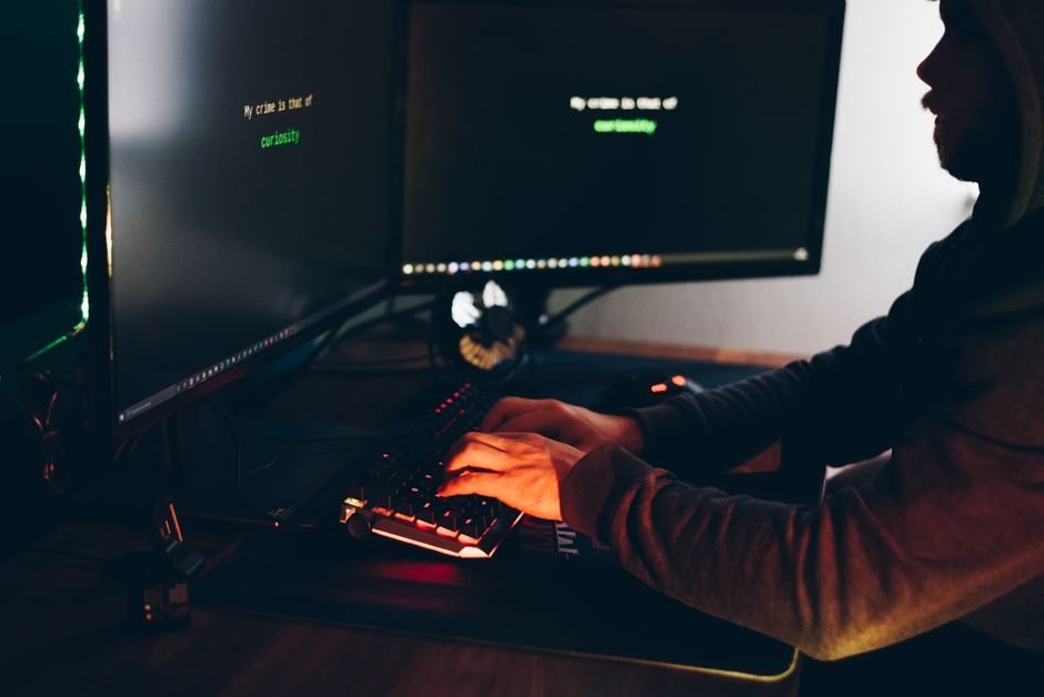Hacker pleads guilty to stealing data from more than 165 Snowflake customers