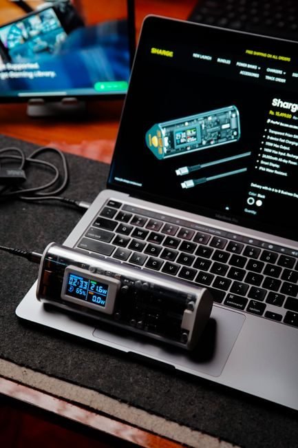 Werewolf transformed my old gadgets into USB-C powered ones