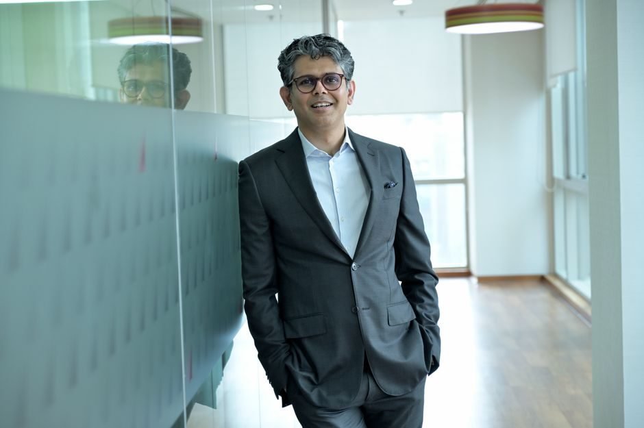 Anthropic Left as the Only Private Company in the World? CEO Dario Amodei Pushes Back on Criticism From C - Benzinga