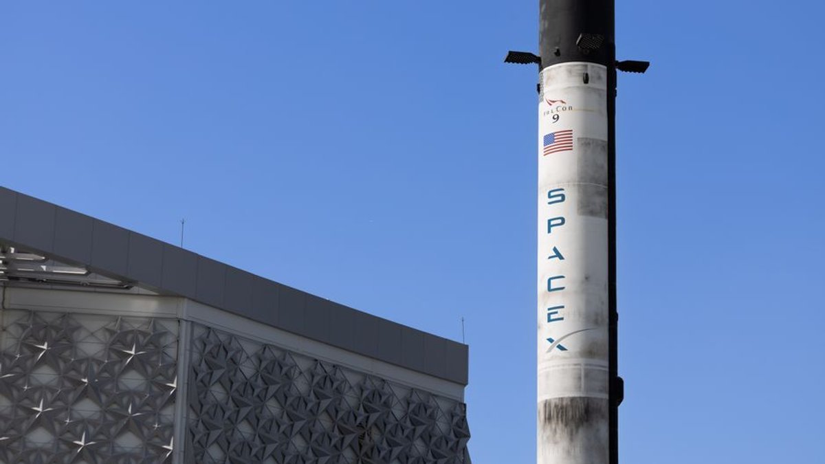 Goodbye, Falcon 9: SpaceX planning to retire workhorse launcher when Starship is up and running - Space