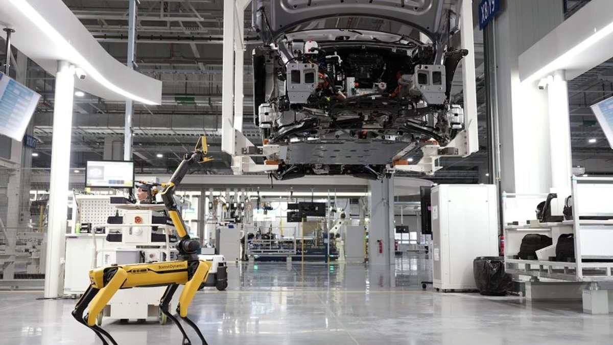 Ex-Meta scientists want to bring visual AI to the factory floor