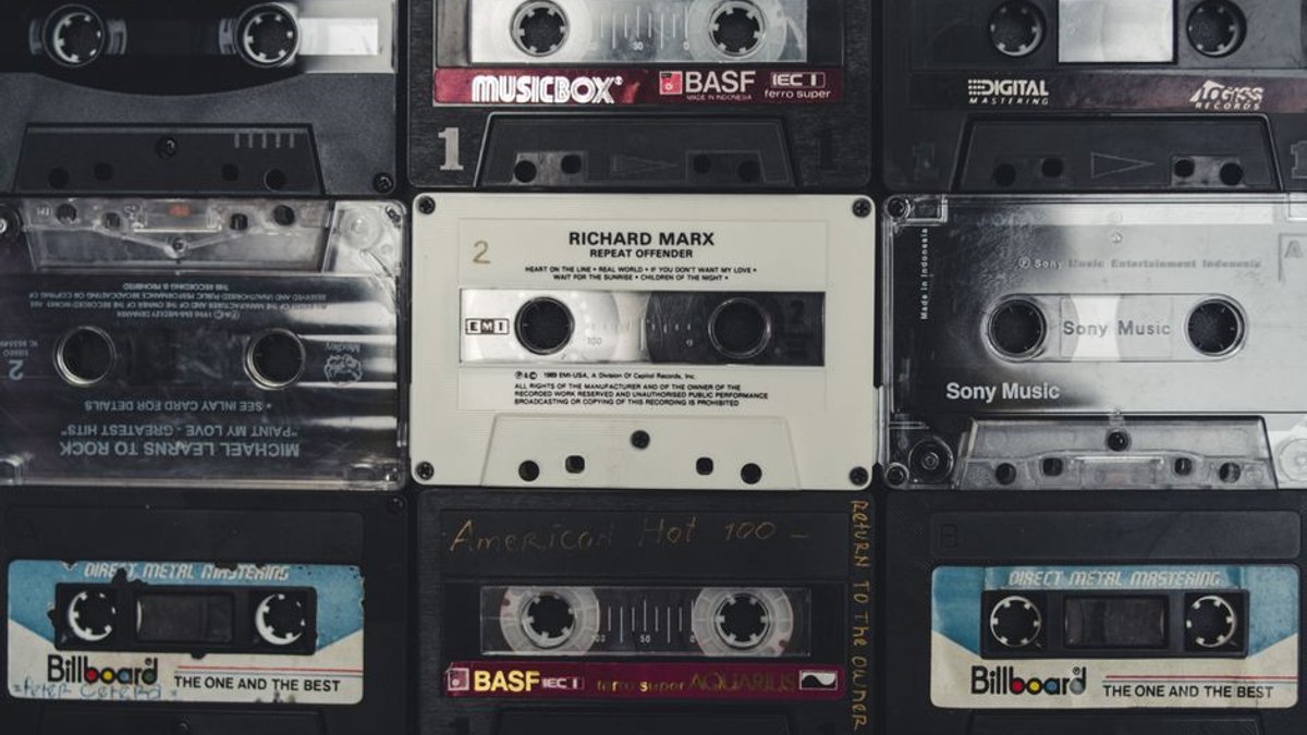 Sony Music, Warner sue Anthropic, alleging a “brazen campaign” of intellectual property theft
