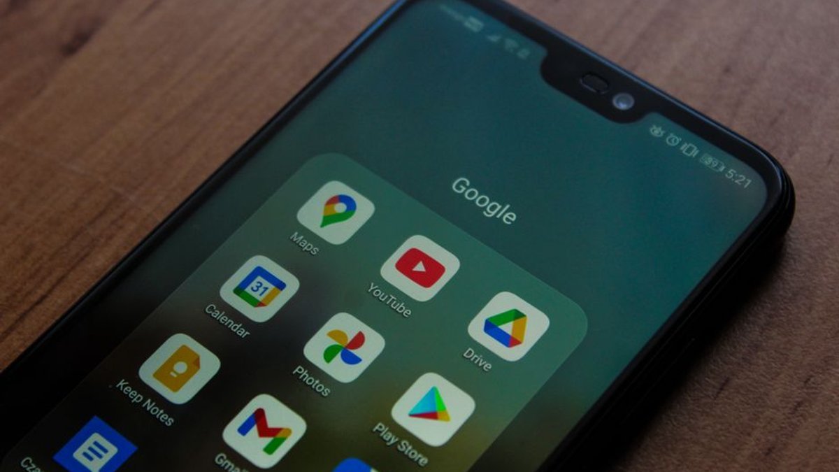 Google’s Android update tackles motion sickness, accessibility, and more