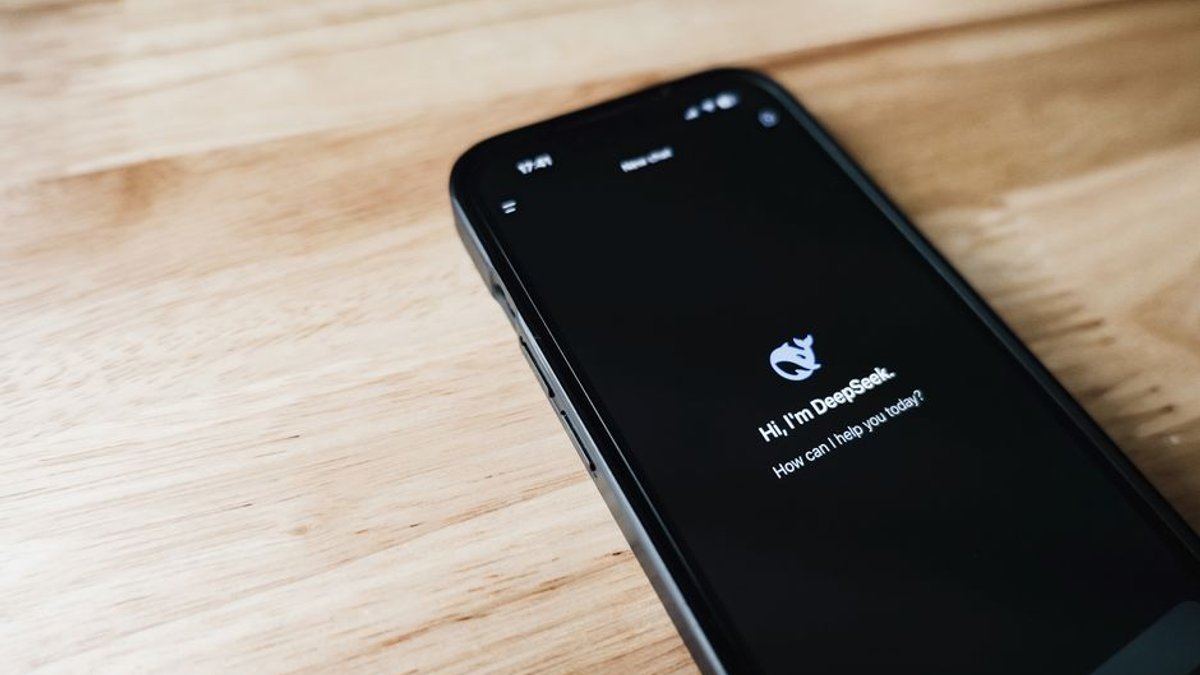 Ollie is betting its focus on privacy can help it win the AI assistant race