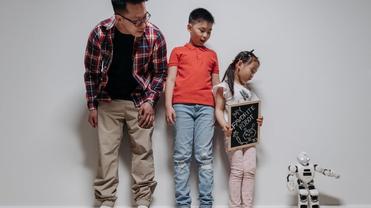 I’m a father of three who studies the impact of artificial intelligence: this is what parents need to know about AI - The Guardian