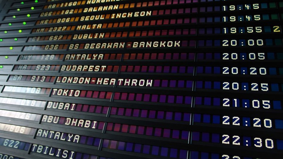 JetBrains consolidates agentic tooling under the new name Air - Techzine Global
