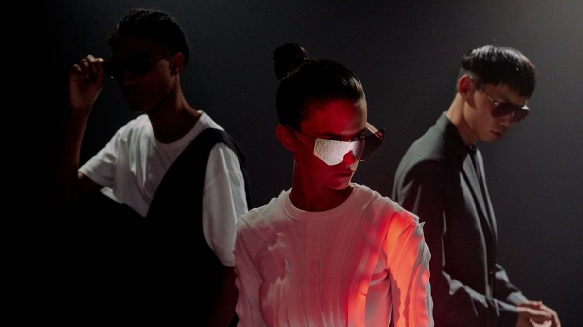 Vogue sent robots down the runway at Vogue World, and people were not impressed