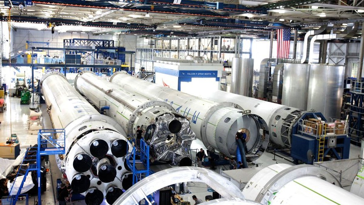 Google Plans To Launch Mini Data Center Into Space Next Week As Part Of Project Suncatcher's Bid For A Market Projected To Hit $28.16 Billion - 24/7 Wall St.