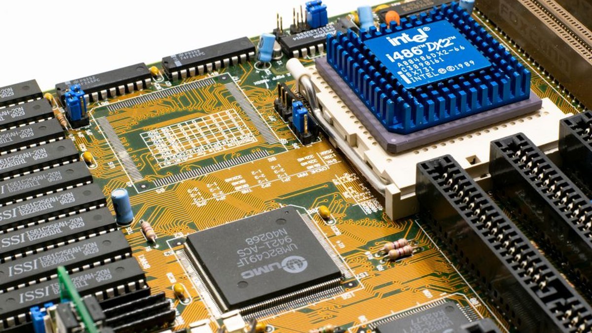 Reverse-engineering reveals Intel 8087 combined CORDIC with polynomial approximation for tangent - news.lavx.hu