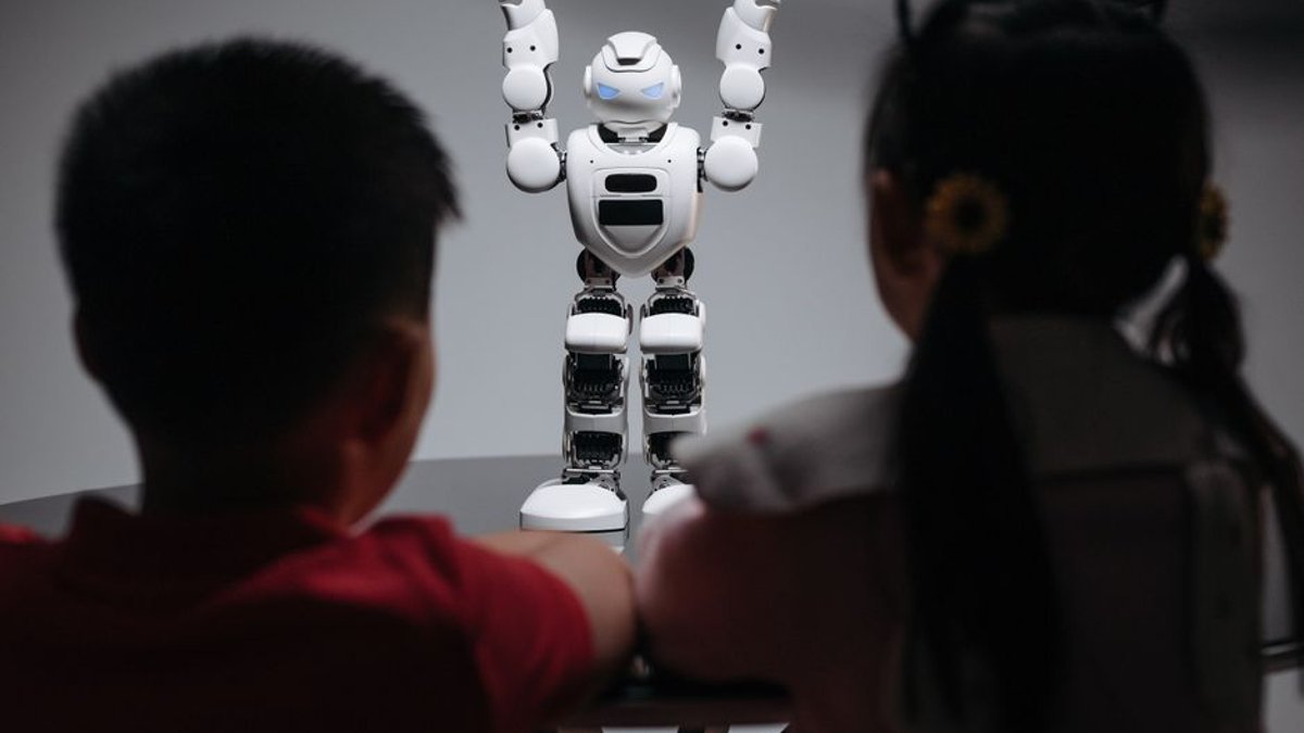 Parents confront a new fear: Could AI end humanity before their kids grow up? - CNN